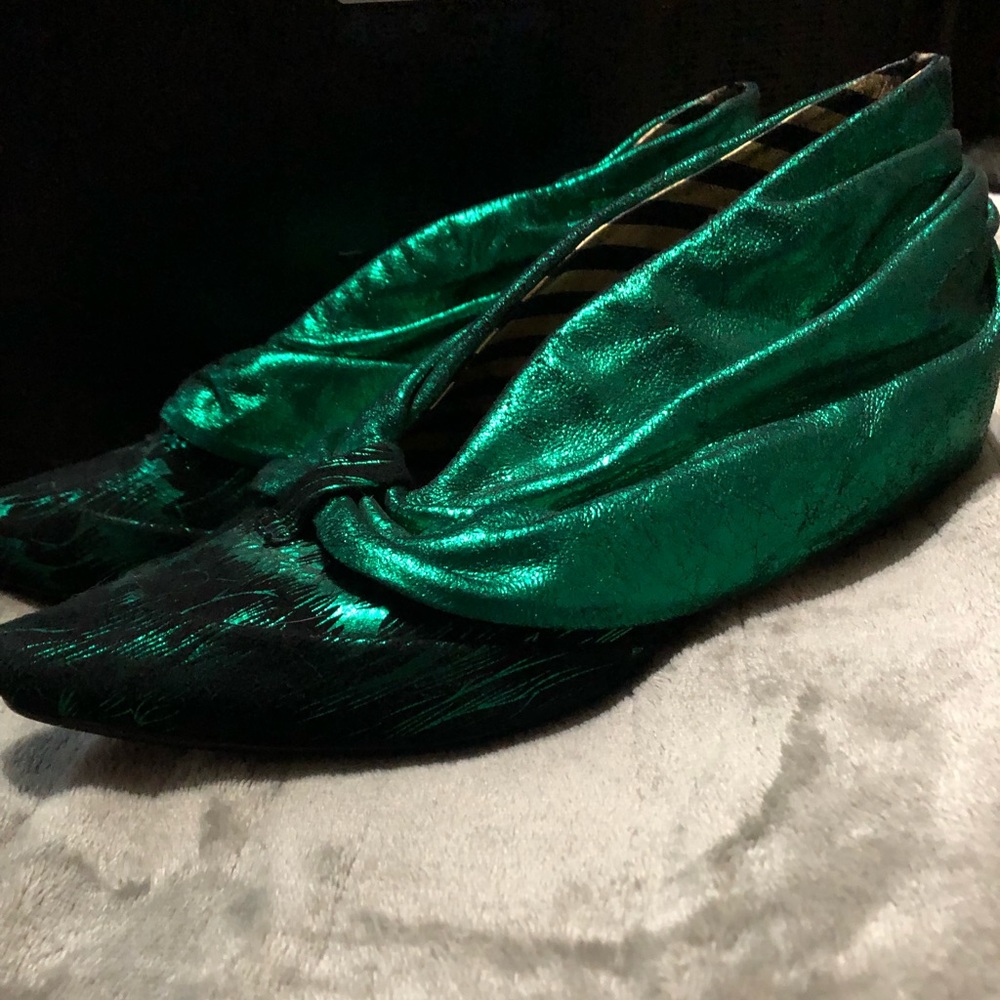Size 39 Irregular Choice Ankle Bootie